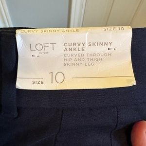 LOFT curvy skinny ankle pants, navy NWT